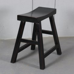 Kinapall Leshan Svart L50xD37xH52cm
