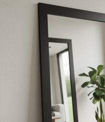Spegel Gammelby svart 90x180cm