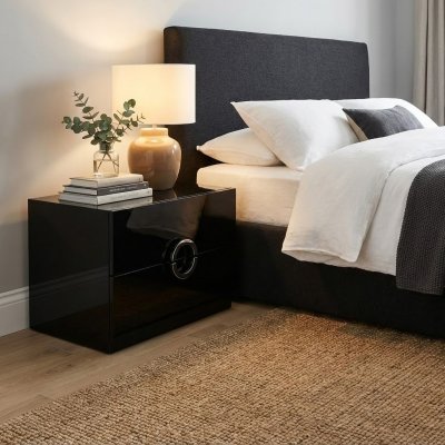 sängbord svart